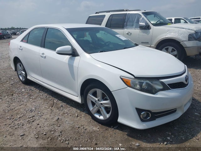 Toyota CAMRY SE 2014 4T1BF1FK4EU303705 Image 1