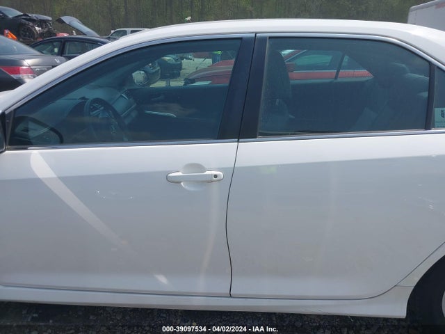 Toyota CAMRY SE 2014 4T1BF1FK4EU303705 Image 14