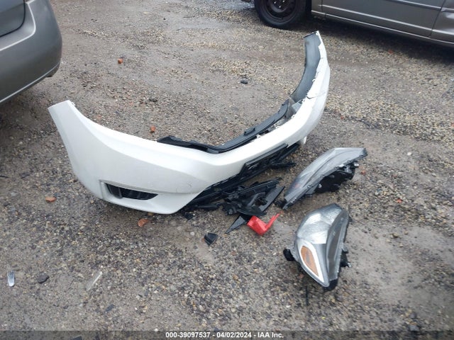 Honda FIT LX 2017 3HGGK5H53HM709473 Image 12