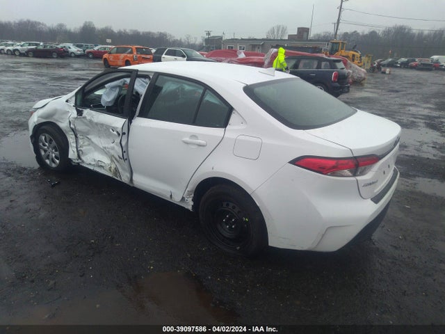Toyota COROLLA LE 2024 5YFB4MDE4RP116301 Image 3