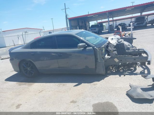 2C3CDXGJ8KH591738 Dodge Charger Scat Pack Rwd