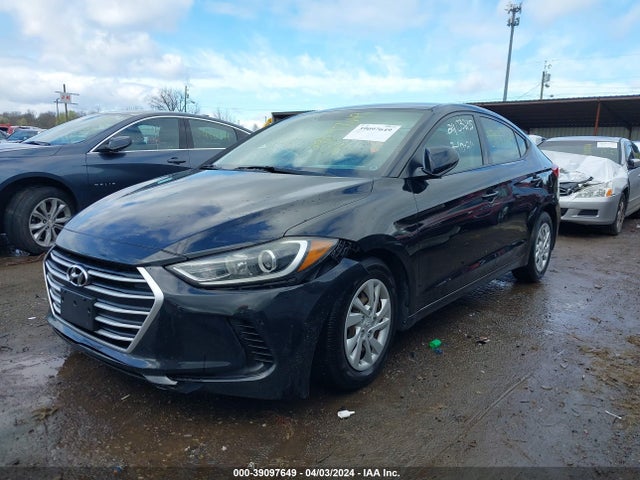 Hyundai ELANTRA SE 2018 5NPD74LF8JH402759 Image 2