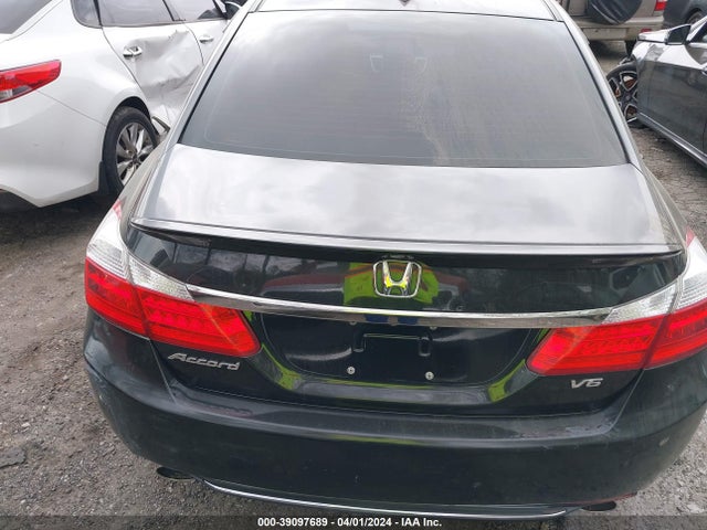 Honda Accord Ex-l V-6 2015 1HGCR3F87FA037018 Image 16