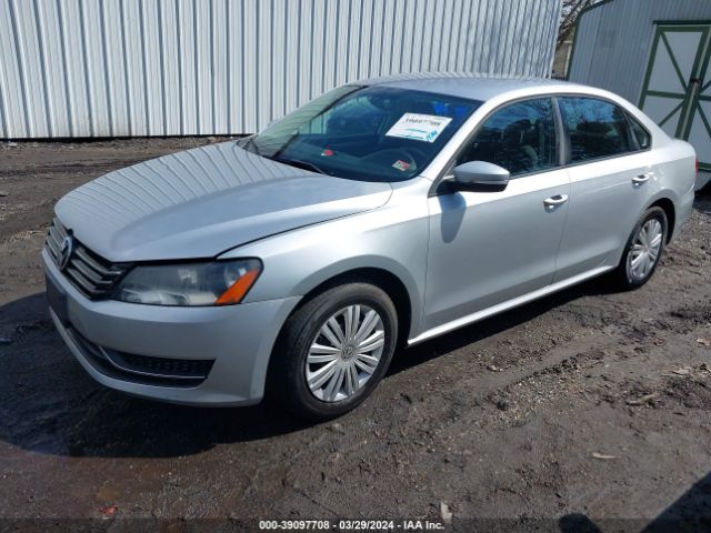 1VWAT7A36EC065578 Volkswagen Passat 1.8t S