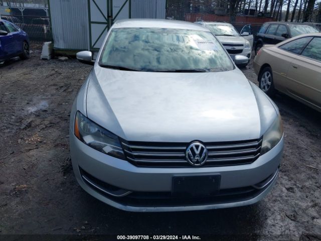 1VWAT7A36EC065578 Volkswagen Passat 1.8t S