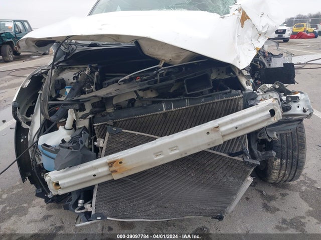Honda HR-V LX 2016 3CZRU6H33GM731598 Image 6