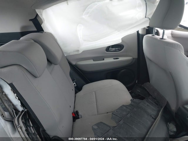 Honda HR-V LX 2016 3CZRU6H33GM731598 Image 8