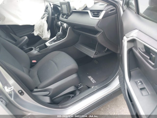 Toyota RAV4 LE 2022 2T3H1RFV4NC211438 Image 5
