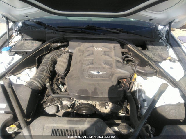 Genesis G80 3.8 2018 KMHGN4JE9JU238663 Image 10
