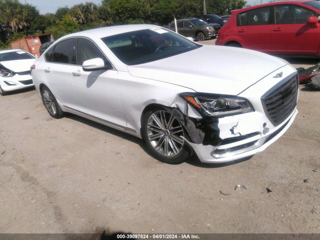Genesis G80 3.8 2018 KMHGN4JE9JU238663 Image 13
