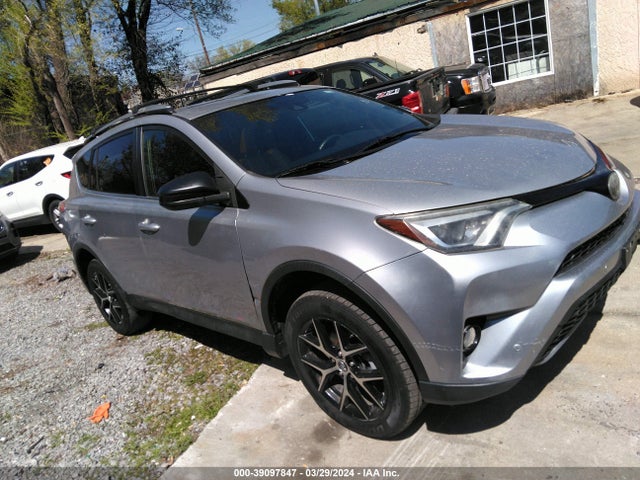 Toyota RAV4 SE 2017 2T3JFREV4HW675904 Image 1