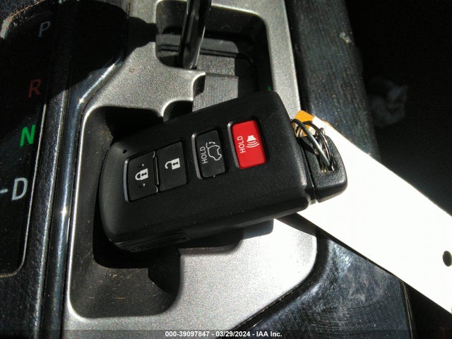 Toyota RAV4 SE 2017 2T3JFREV4HW675904 Image 11