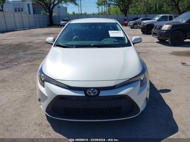 Toyota Corolla Hybrid Le 2021 JTDEAMDE1MJ016546 Image 12