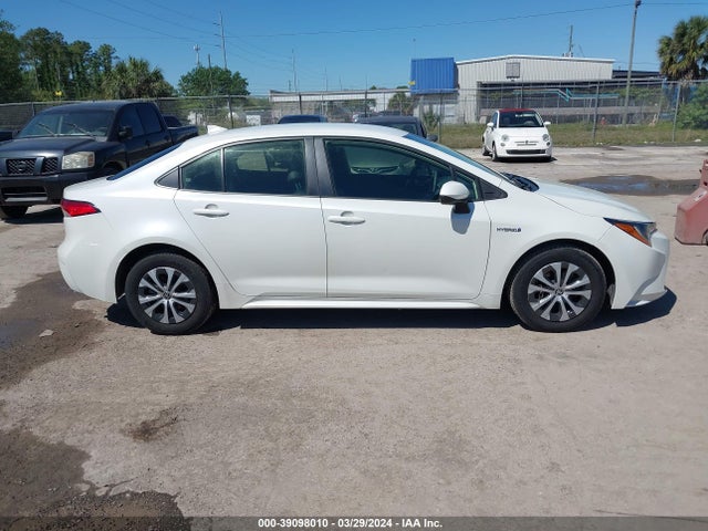 Toyota Corolla Hybrid Le 2021 JTDEAMDE1MJ016546 Image 13