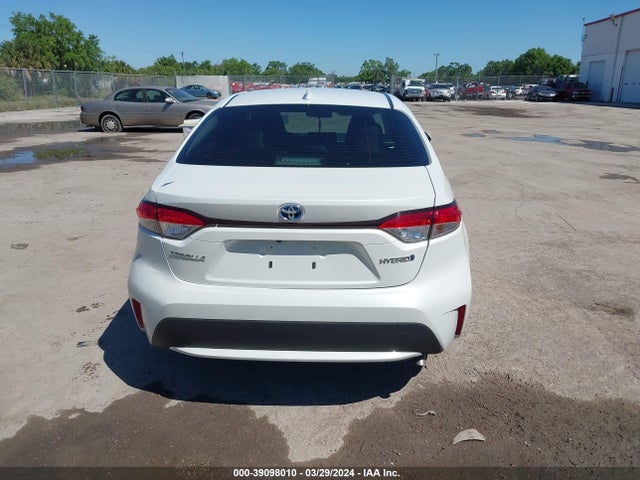 Toyota Corolla Hybrid Le 2021 JTDEAMDE1MJ016546 Image 16
