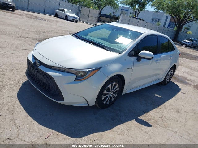 Toyota Corolla Hybrid Le 2021 JTDEAMDE1MJ016546 Image 2
