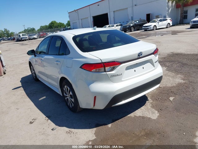Toyota Corolla Hybrid Le 2021 JTDEAMDE1MJ016546 Image 3
