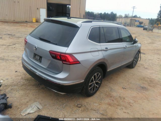 3VV3B7AXXLM040794 Volkswagen Tiguan 2.0t Se/2.0t Se R-line Black/2.0t Sel