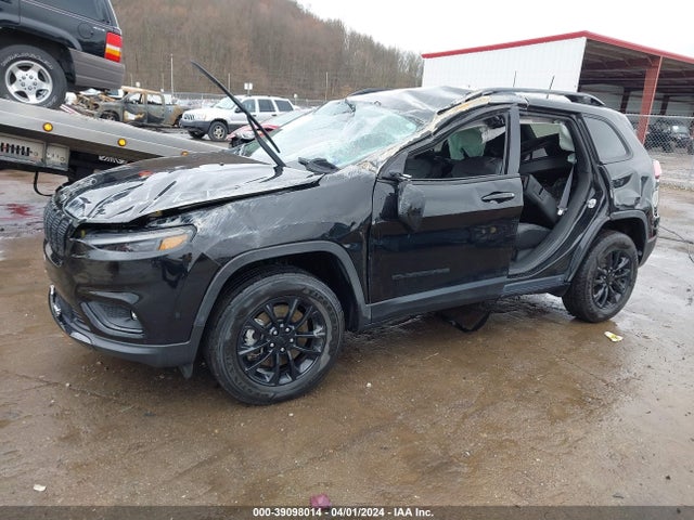 1C4PJMMB0PD100472 Jeep Cherokee Altitude Lux 4x4