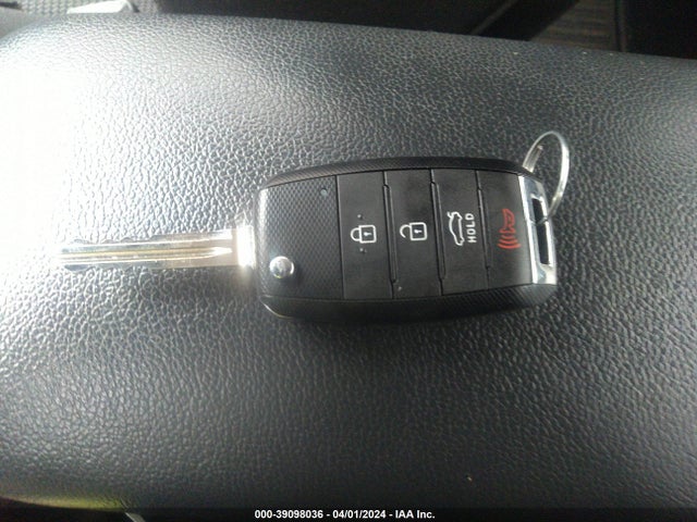 KIA FORTE LX 2018 3KPFK4A76JE182352 Image 11