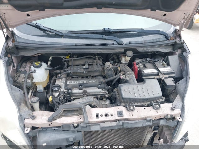 Chevrolet Spark 1lt Auto 2014 KL8CD6S92EC564912 Image 10