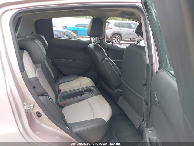 Chevrolet Spark 1lt Auto 2014 KL8CD6S92EC564912 Image 8