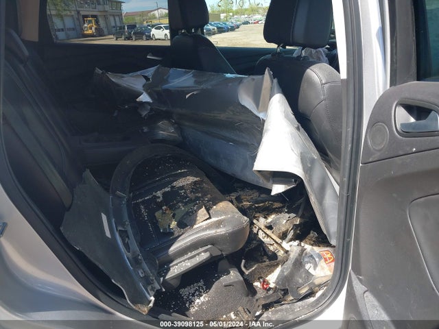 Ford Escape Titanium 2017 1FMCU9J92HUD64942 Image 8