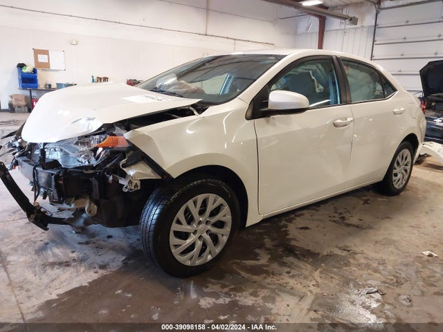 Toyota COROLLA LE 2017 5YFBURHE3HP702008 Image 2