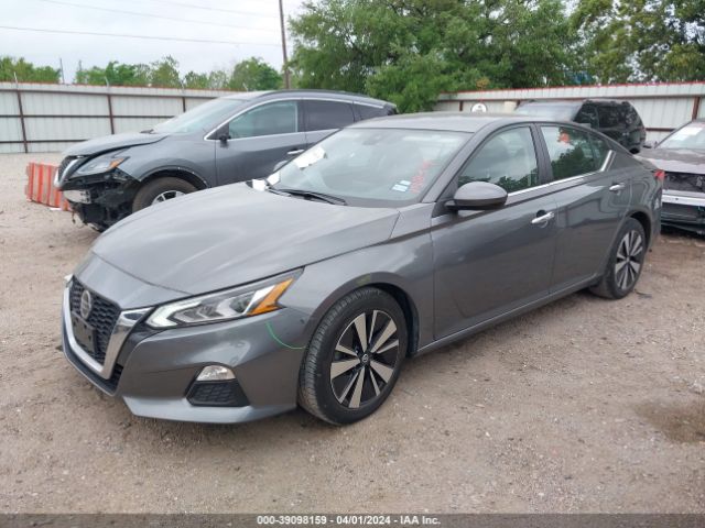 1N4BL4DV7NN391547 Nissan Altima Sv Fwd