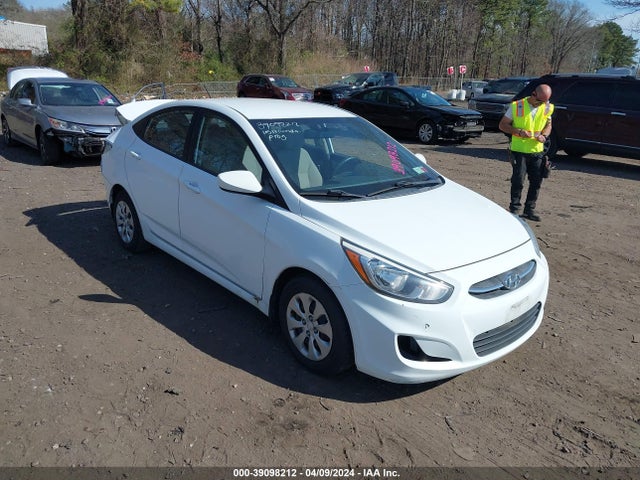 Hyundai ACCENT GLS 2015 KMHCT4AE7FU805299 Image 1