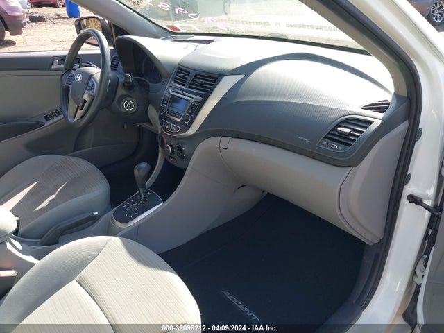 Hyundai ACCENT GLS 2015 KMHCT4AE7FU805299 Image 5