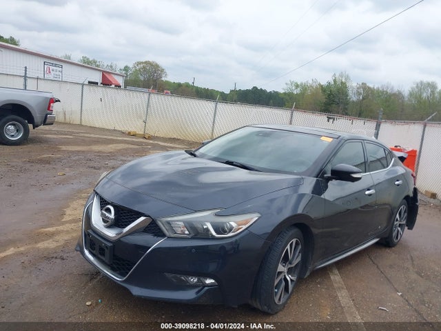 Nissan Maxima 3.5 Platinum 2017 1N4AA6AP4HC403155 Image 2