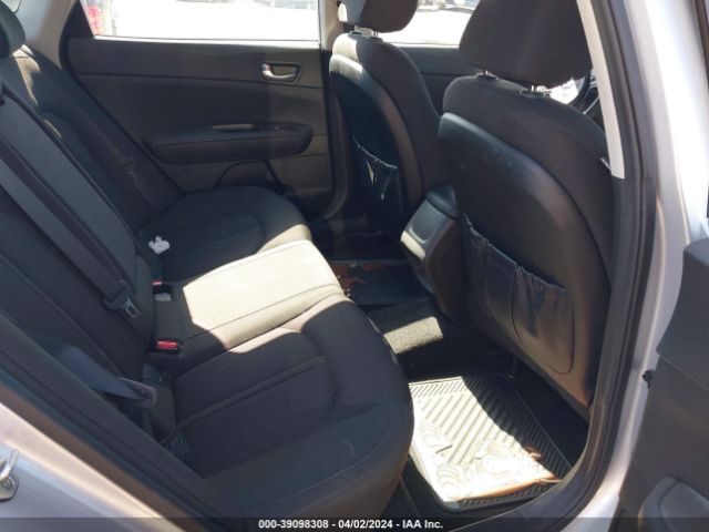 5XXGT4L3XGG120416 KIA Optima Lx