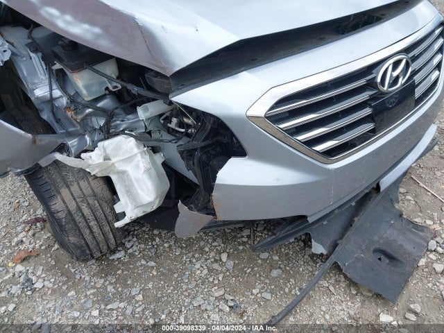 Hyundai Sonata Limited 2015 5NPE34AF3FH152907 Image 20