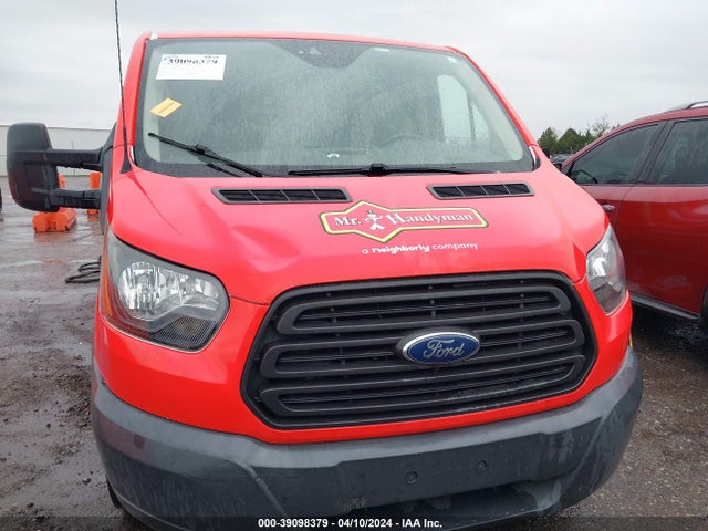 Ford Transit-150 2017 1FTYE1YM7HKB12814 Image 13