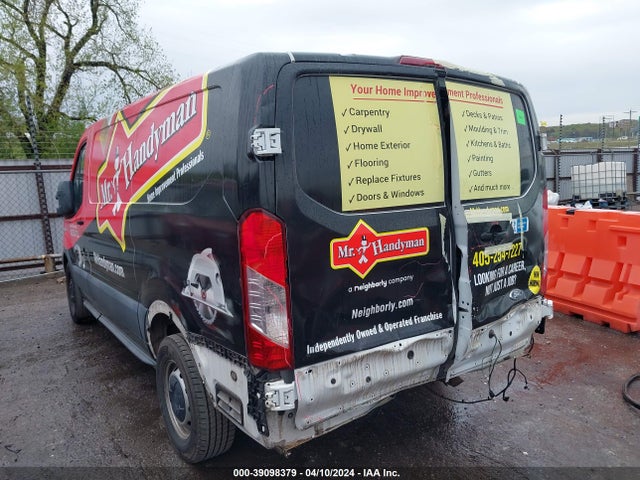 Ford Transit-150 2017 1FTYE1YM7HKB12814 Image 3