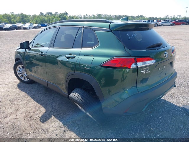 Toyota Corolla Cross Le 2023 7MUCAAAG5PV046867 Image 3