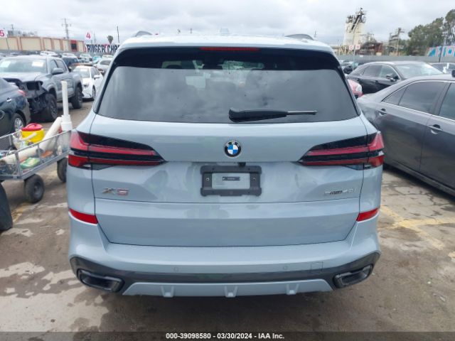 5UX13EU05R9V18258 BMW X5 Sdrive40i
