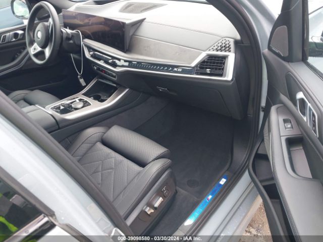 5UX13EU05R9V18258 BMW X5 Sdrive40i