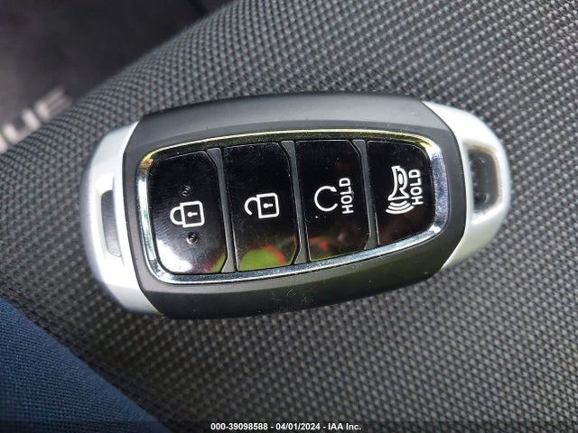 Hyundai Venue Limited 2022 KMHRC8A36NU187827 Image 11