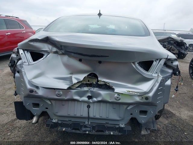 Chrysler 200 Limited Platinum 2017 1C3CCCAB0HN505674 Image 17
