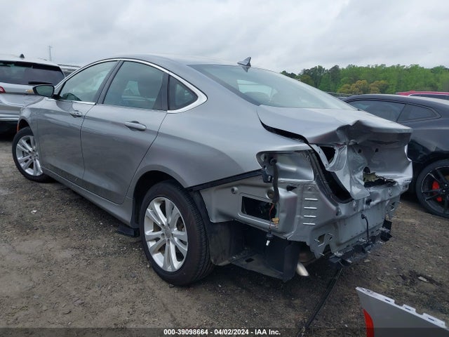 Chrysler 200 Limited Platinum 2017 1C3CCCAB0HN505674 Image 3