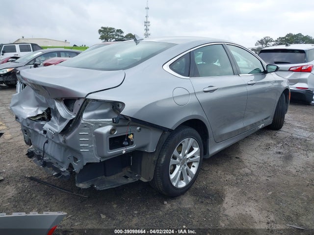 Chrysler 200 Limited Platinum 2017 1C3CCCAB0HN505674 Image 4