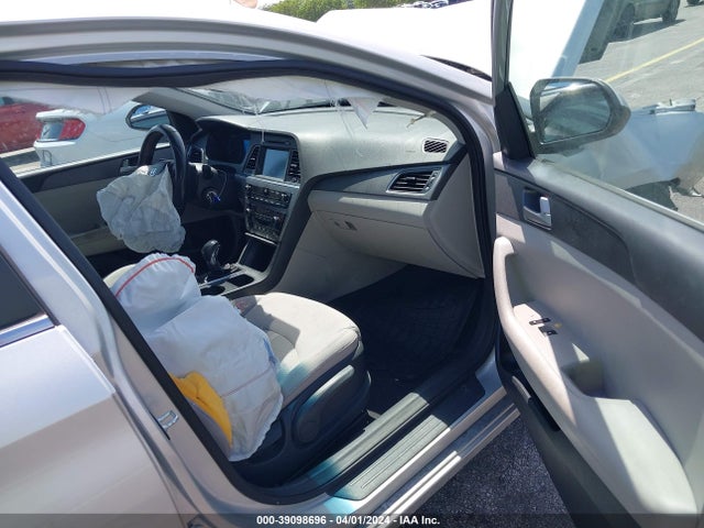 Hyundai SONATA SE 2016 5NPE24AF9GH261036 Image 5