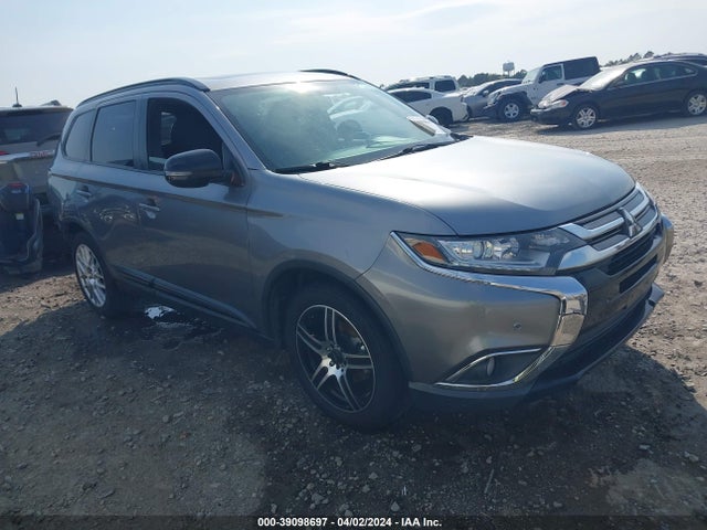 Mitsubishi Outlander Le 2018 JA4AD3A31JZ026312 Image 1