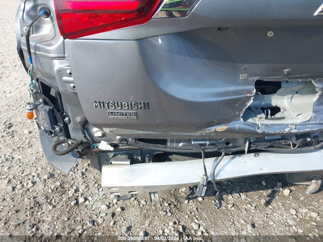 Mitsubishi Outlander Le 2018 JA4AD3A31JZ026312 Image 20