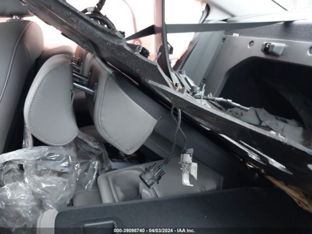KMHD84LF8HU076650 Hyundai Elantra Limited