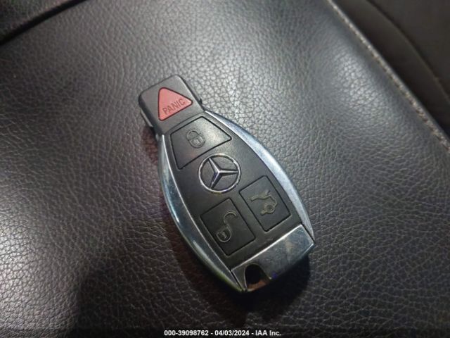 WDDUG8CB4FA094398 Mercedes-Benz S 550