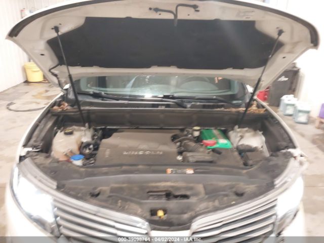 2LMPJ8LR2HBL28003 Lincoln Mkx Reserve