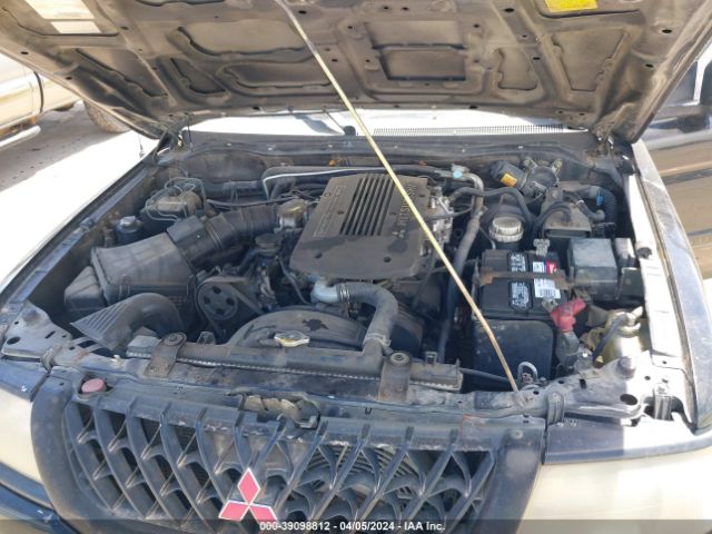 2000 MITSUBISHI MONTERO SPORT JA4MT31H4YP811439 Photo 9